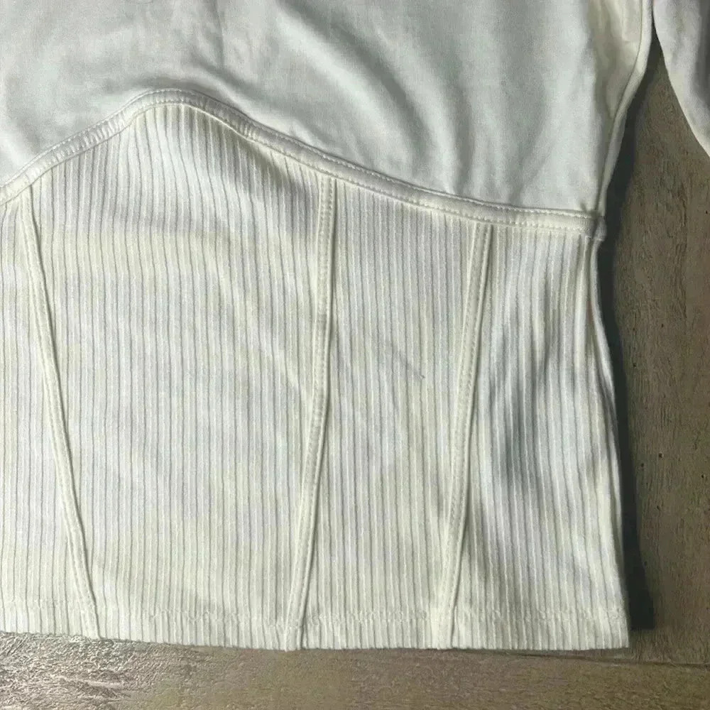 Guess cream colored shirt, size Medium, NWT. - Picture 2 of 5